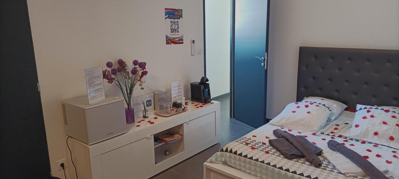 Chambre Cosy Adults Only Agde Eksteriør billede
